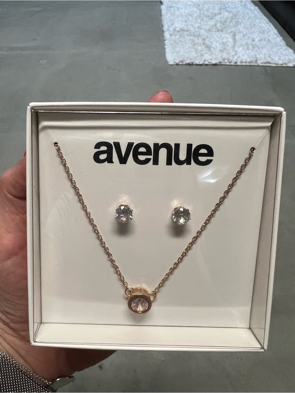 Avenue Earrings and Necklace Set